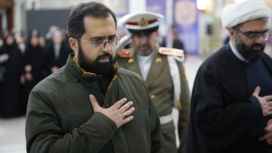 گام دوم انقلاب باید با پیشرانی نخبگان برداشته شود