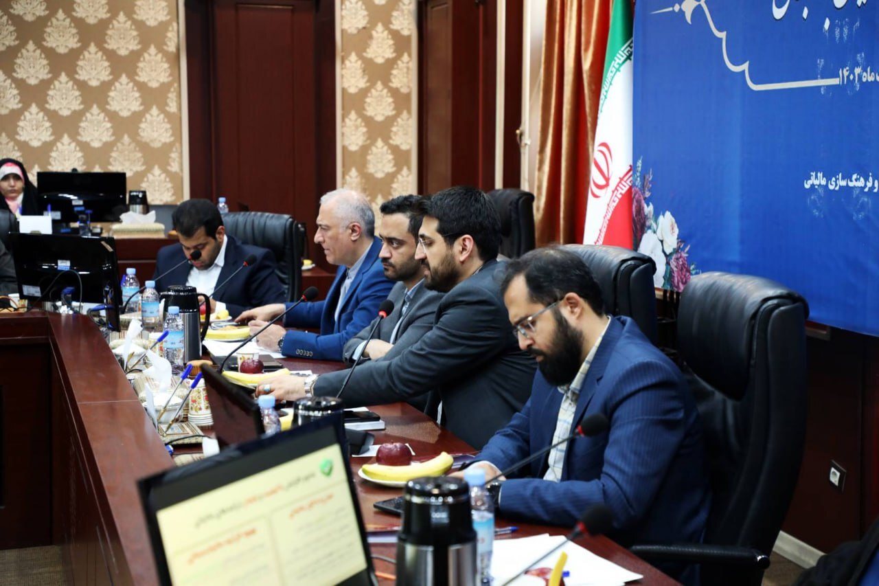 دغدغه ما جذب نخبگان در سیستم است