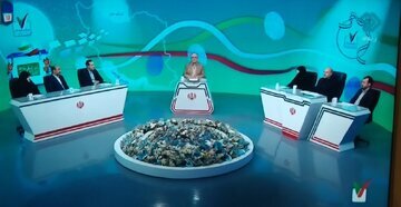 نگاهی بر رویکرد محمدباقر قالیباف در میزگرد فرهنگی