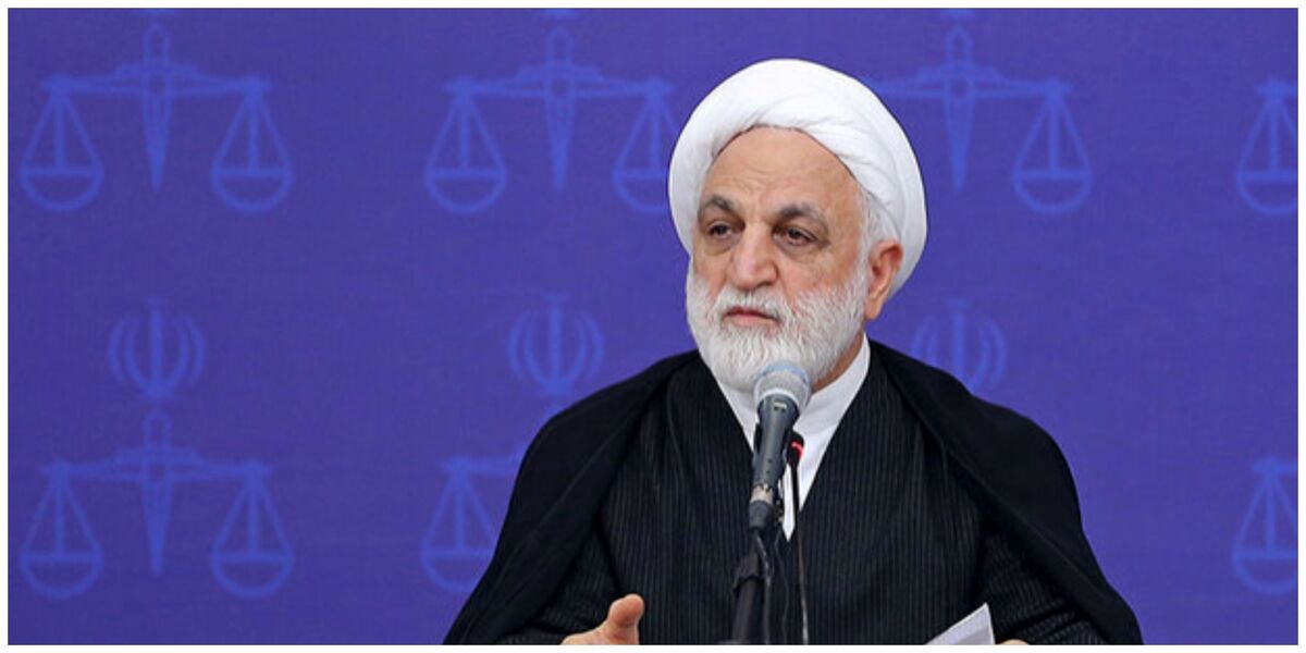 حفظ حریم خصوصی افراد جامعه امری واجب است